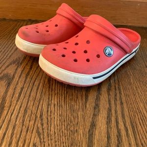 Red crocs
